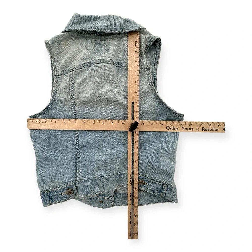 Old Navy Denim‎ Jacket Womens XS Vest  Lightweight Sleeveless Blue Jeans Y2K
